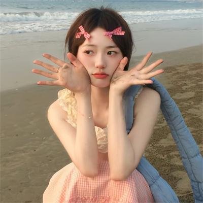 蒂拉和兰妮劫火车